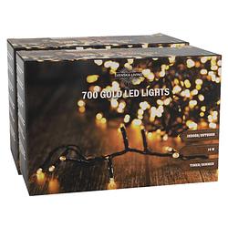 Foto van Set van 2x stuks kerstverlichting goud 700 lampjes 1400 cm - kerstverlichting kerstboom