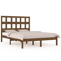 Foto van The living store houten bedframe - honingbruin - massief grenenhout - 205.5 x 205.5 x 31 cm - geschikt voor 200 x 200