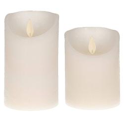 Foto van Led kaarsen/stompkaarsen - set 2x - wit - h10 en h12,5 cm - bewegende vlam - led kaarsen