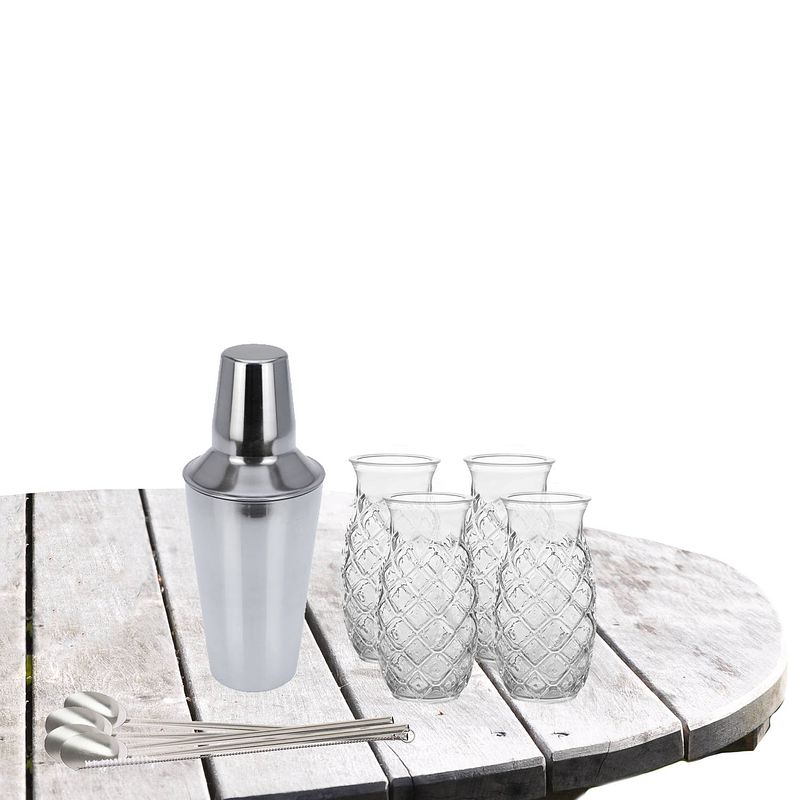 Foto van Cocktailshaker met 4x cocktailglazen pina colada transparant 505 ml - cocktailglazen