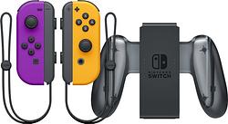 Foto van Nintendo switch joy-con set neon paars/neon oranje + nintendo switch joy-con charge grip
