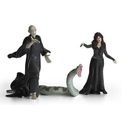 Foto van Schleich wizarding world heer voldemort met nagini en bellatrix van detta 42684