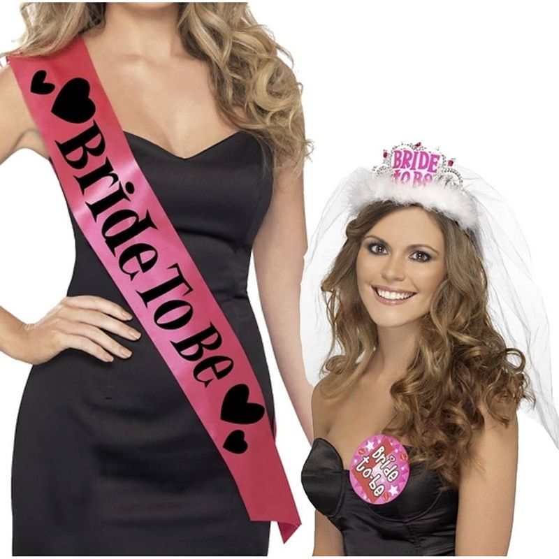 Foto van Set roze bride to be vrijgezellenfeest sjerpen / tiara met witte sluier