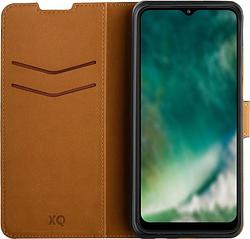 Foto van Xqisit wallet case samsung galaxy a22 book case zwart