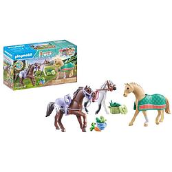 Foto van Playmobil world of horses 3 paarden met accessoires 71356