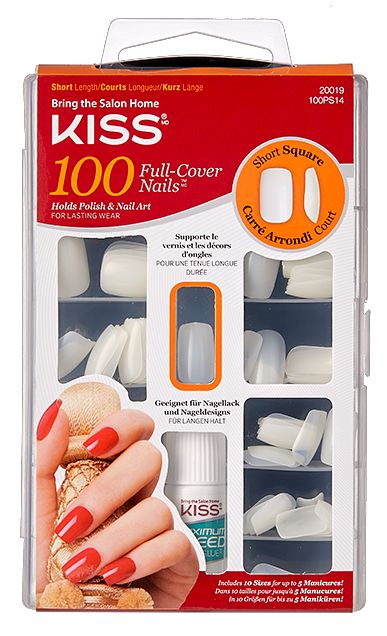 Foto van Kiss 100 full cover nails short square