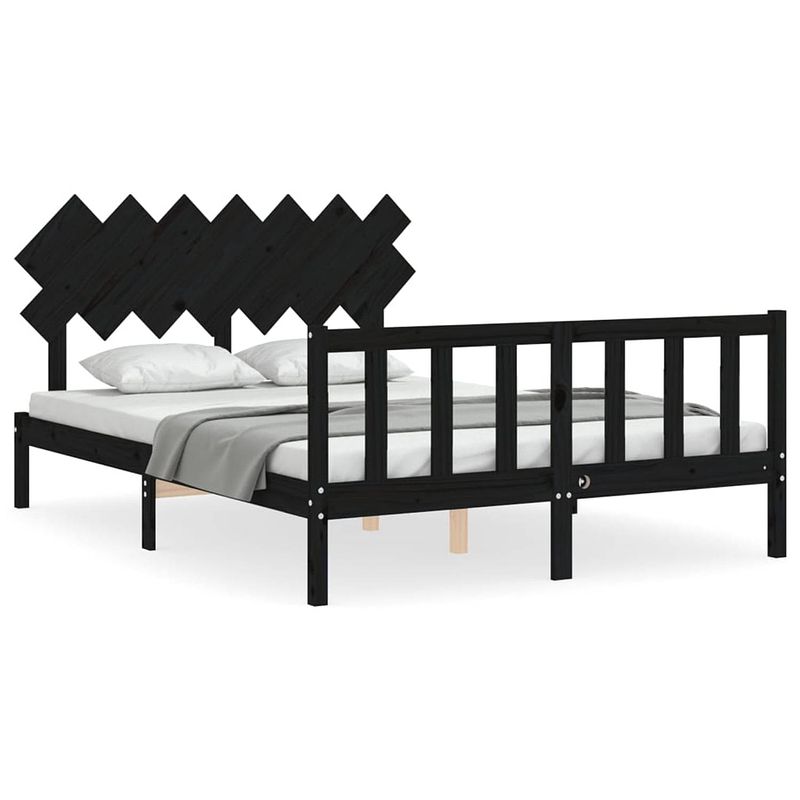 Foto van The living store massief grenenhouten bedframe - zwart - 195.5 x 145.5 x 80.5 cm - multiplex lattenbodem