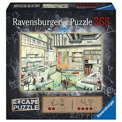 Foto van Ravensburger escape puzzel chemistry lab