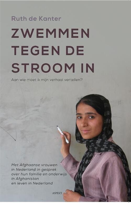 Foto van Zwemmen tegen de stroom in - ruth de kanter - paperback (9789464240092)