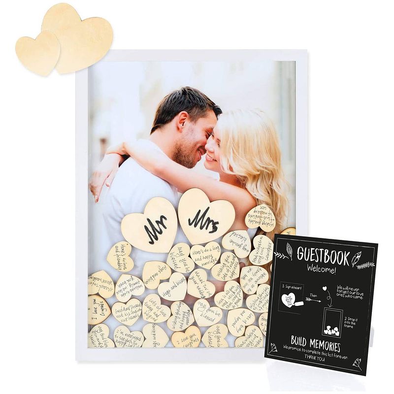 Foto van Fissaly® bruiloft & huwelijk gastenboek met 100 stuks houten hartjes - trouwdag feest decoratie - receptieboek - cadeau
