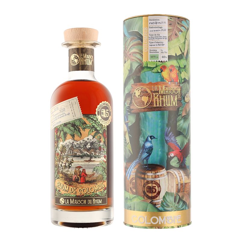 Foto van La maison du rhum hacienda coloma 2010 70cl rum + giftbox