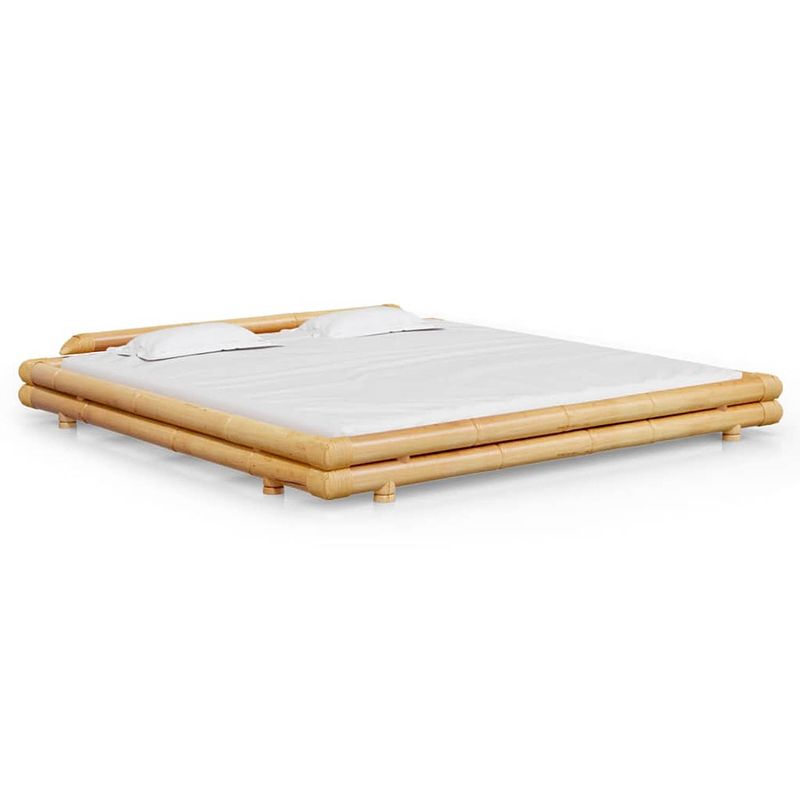 Foto van The living store bedframe bamboe 200x200 cm - bed