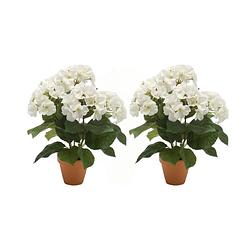 Foto van 2x stuks kunstplant hortensia wit in ronde terracotta pot 40 cm - kunstplanten