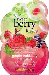 Foto van Treaclemoon badzout sweet berry kisses
