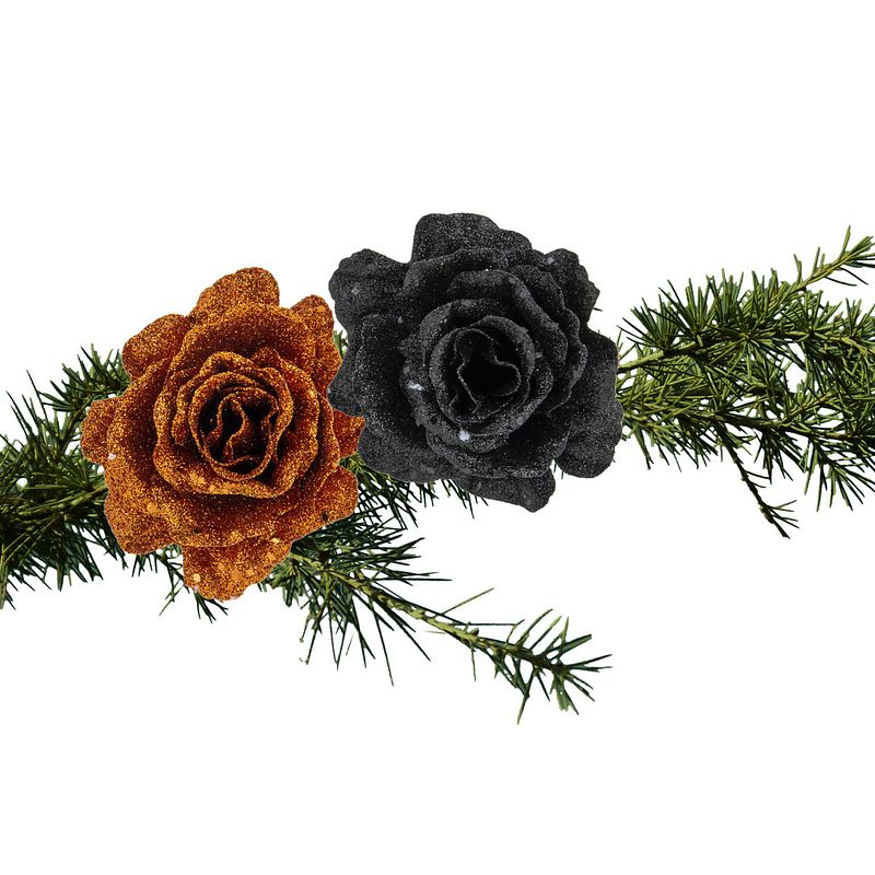 Foto van Cosy & trendy kerst bloemen op clip - 2x st - koper en zwart - 10 cm - kersthangers