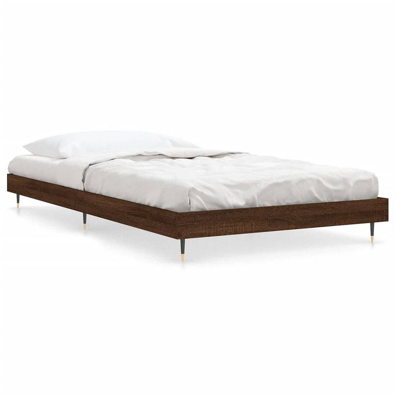 Foto van The living store bedframe - bruineiken - 203 x 103 x 20 cm - multiplex lattenbodem