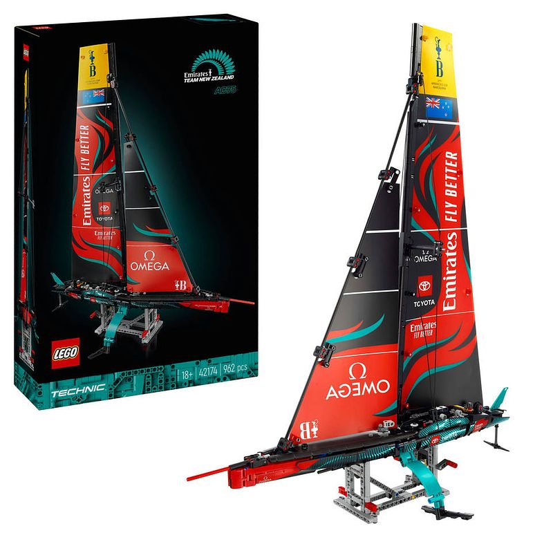 Foto van Lego technic emirates team new zealand ac75 jacht 42174