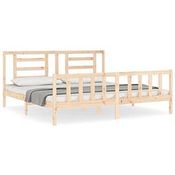 Foto van The living store massief grenenhouten bedframe - functioneel hoofd- en voeteneinde - 205.5 x 185.5 x 100 cm - 180 x 200