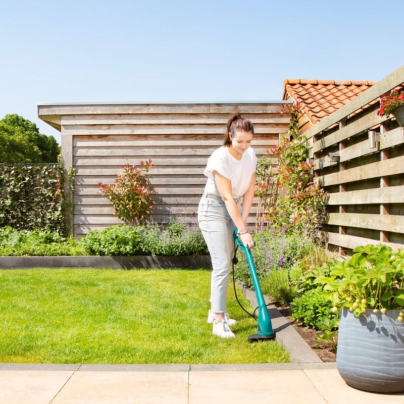 Foto van Vonroc grastrimmer 300w - ø230mm maaidiameter - complete set met 2 extra draadspoelen van 4 meter- tap and go systeem