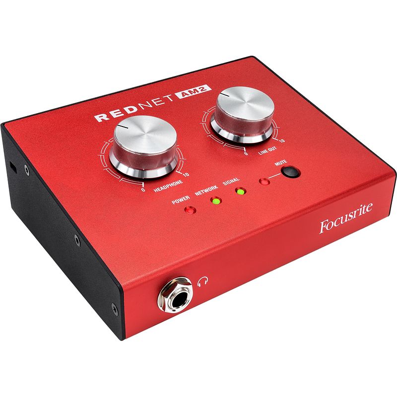 Foto van Focusrite pro rednet am2 koptelefoonversterker en dante converter