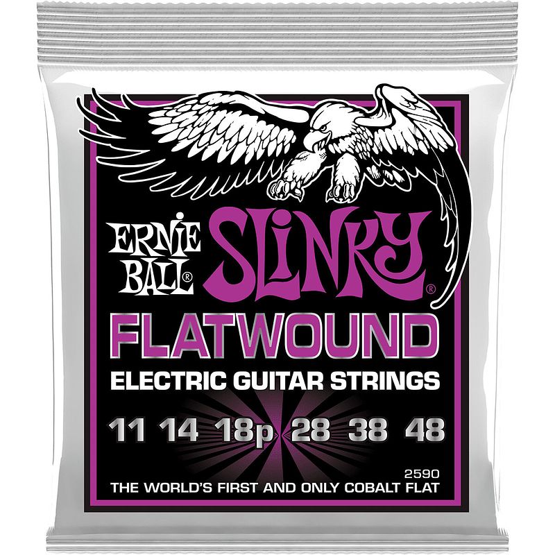 Foto van Ernie ball 2590 power slinky flatwound 11 - 48 snarenset voor gitaar