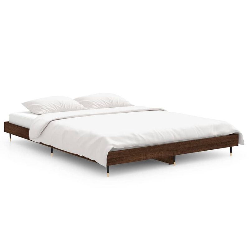 Foto van The living store bedframe bruineiken - the living store - bedframes - 193 x 143 x 20 cm - duurzaam bewerkt hout