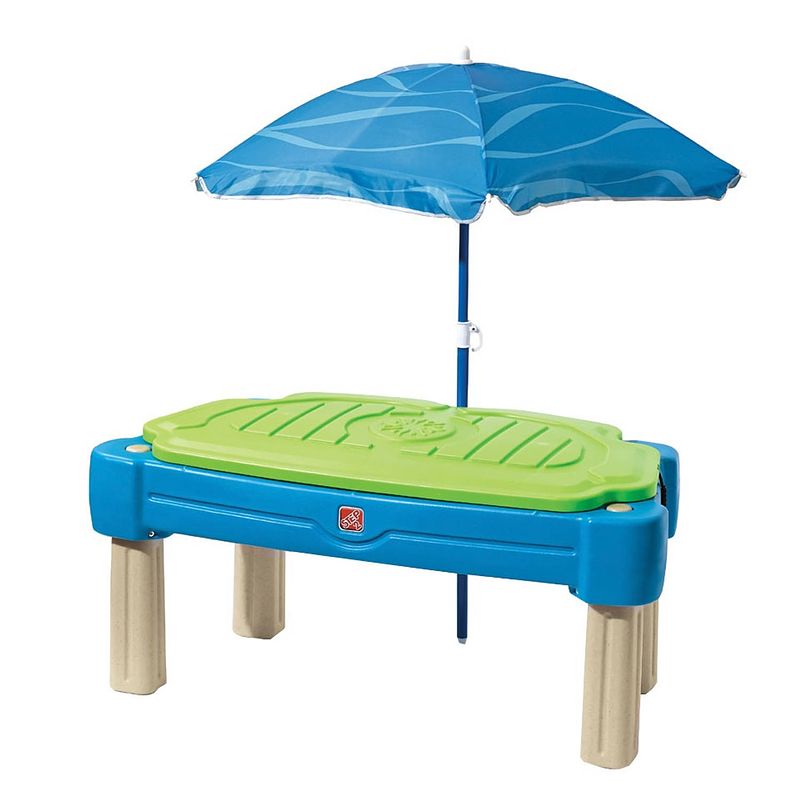 Foto van Step2 zand & watertafel cascading cove met deksel, parasol & 6 accessoires activiteitentafel / zandtafel met deksel