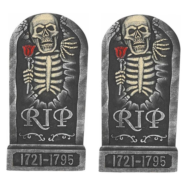 Foto van Set van 2x stuks horror kerkhof decoratie grafsteen rip skelet met roos 32 x 65 cm - feestdecoratievoorwerp