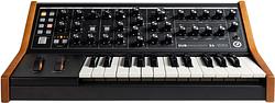 Foto van Moog subsequent 25