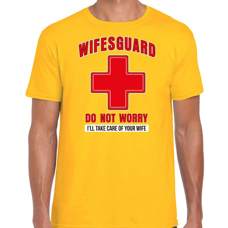 Foto van Bellatio decorationsa lifeguard verkleed t-shirt herena - strandwacht/carnaval outfit -geel -wifesguard s - feestshirts