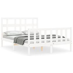 Foto van The living store houten bedframe - 195.5 x 125.5 x 100 cm - wit - 4ft small double