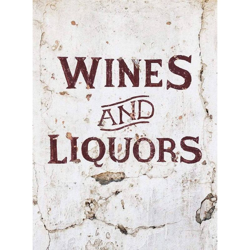 Foto van Wizard+genius wines and liquors vlies fotobehang 192x260cm 4-banen