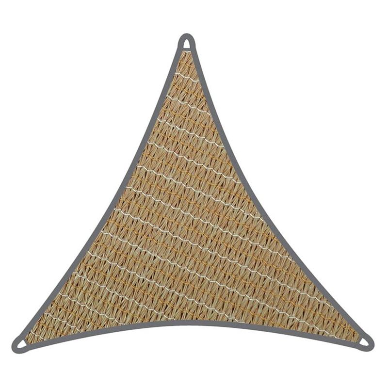 Foto van Coolaroo schaduwdoek driehoek 6,5x6,5x6,5m zand met bevestigingsset