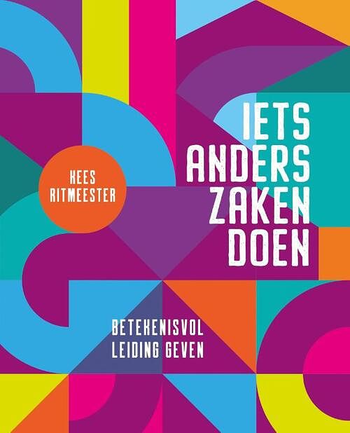 Foto van Iets anders zaken doen - kees ritmeester - hardcover (9789083229188)