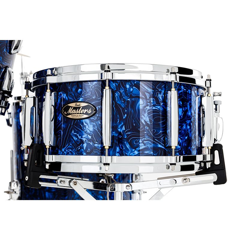 Foto van Pearl mmgc1465s/c418 masters maple gum snaredrum 14 x 6.5 inch blue abalone