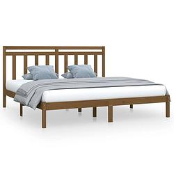 Foto van The living store bed frame honey brown - solid pine - 205.5x205.5x31 cm - rustic look