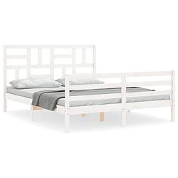 Foto van The living store bedframe - massief grenenhout - multiplex lattenbodem - 205.5 x 165.5 x 104 cm - wit