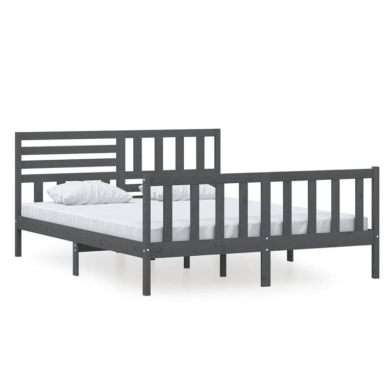 Foto van The living store bedframe massief hout grijs 160x200 cm - bed