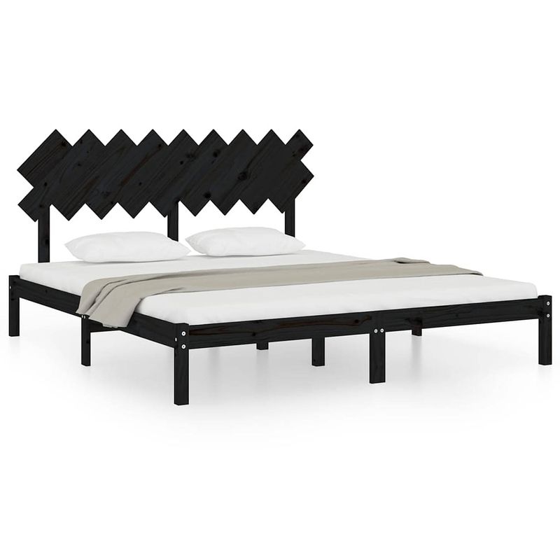 Foto van The living store bedframe massief grenenhout - classic - bed - 180 x 200 cm - zwart