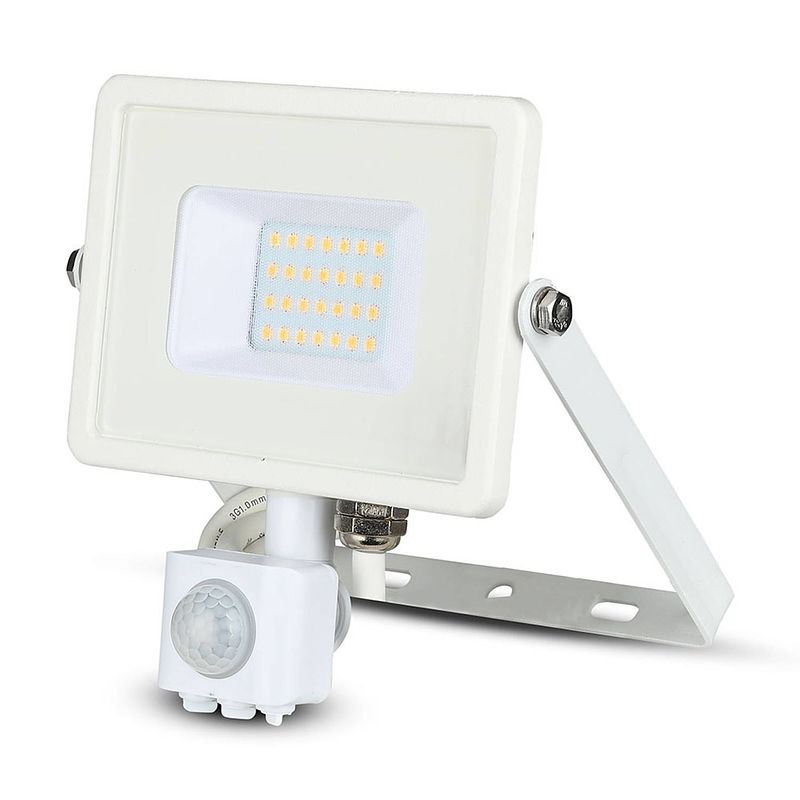 Foto van V-tac vt-20-s-w draaibare led schijnwerpers met pir sensor - samsung - ip65 - wit - 20w - 1600 lumen - 6400k - 5 jaar