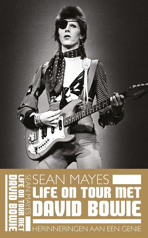 Foto van Life on tour met david bowie - sean mayes - ebook (9789048835621)