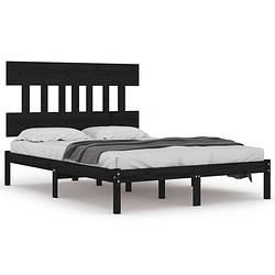 Foto van The living store bedframe madrid - houten bedframe - 205.5 x 185.5 x 31 cm - massief grenenhout