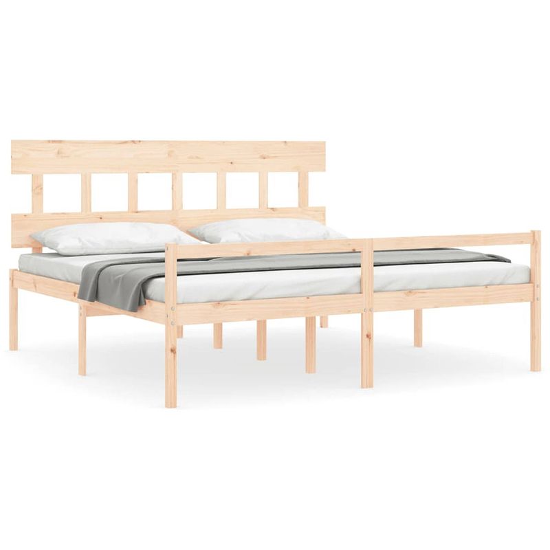 Foto van The living store massief grenenhouten bedframe - 205.5 x 185.5 x 81 cm - multiplex lattenbodem - geen matras inbegrepen