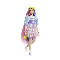 Foto van Barbie extra groene pet lang paars en roze haar