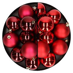 Foto van 24x stuks kunststof kerstballen mix van donkerrood en rood 6 cm - kerstbal