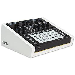 Foto van Fonik audio innovations novation circuit mono station white