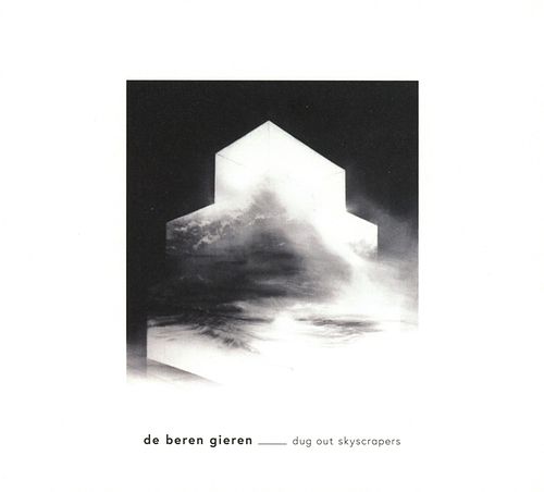 Foto van Dug out skyscrapers - cd (5414165085546)