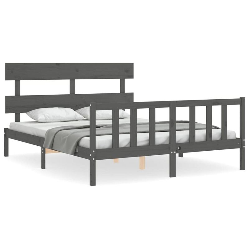 Foto van The living store bed massief grenenhout - grijs - 205.5 x 165.5 x 81 cm - multiplex lattenbodem - functioneel hoofd- en