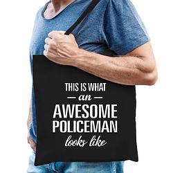 Foto van Awesome policeman / geweldige politieman cadeau tas zwart voor heren - feest boodschappentassen