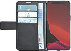 Foto van Azuri wallet apple iphone 12 / 12 pro book case zwart